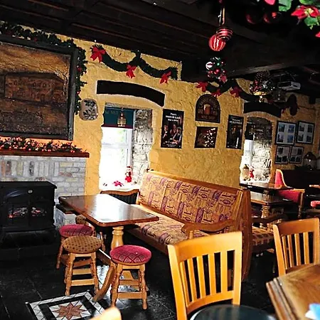 The Mill Bar 4*